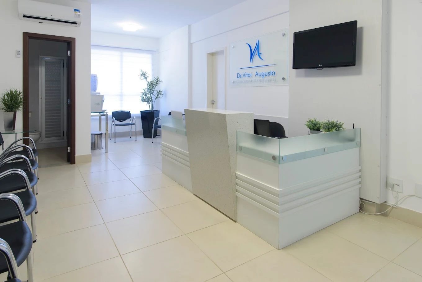 Recepção do consultório do Dr. Vitor Augusto em Viçosa