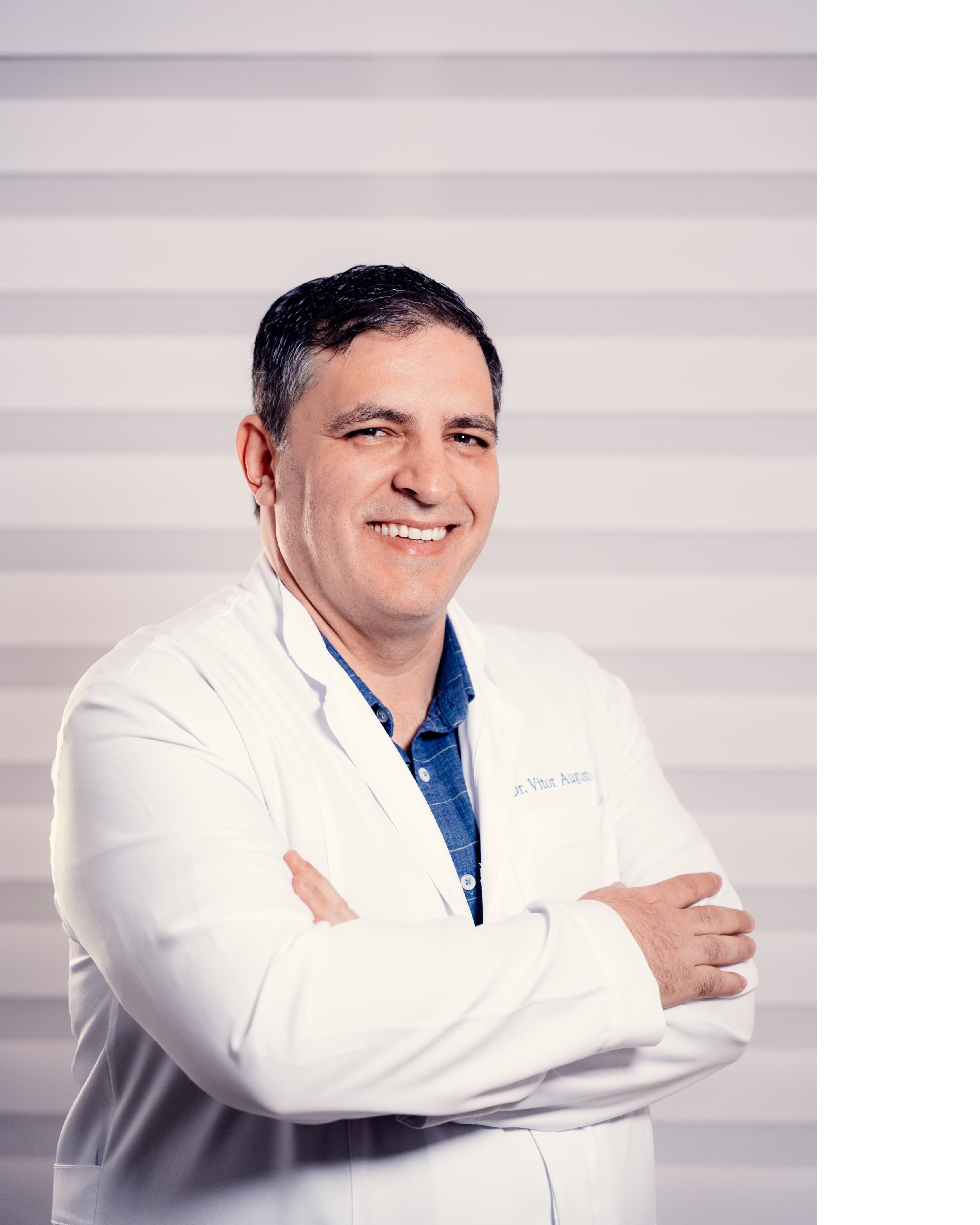 Dr. Vitor Augusto, ginecologista e obstetra